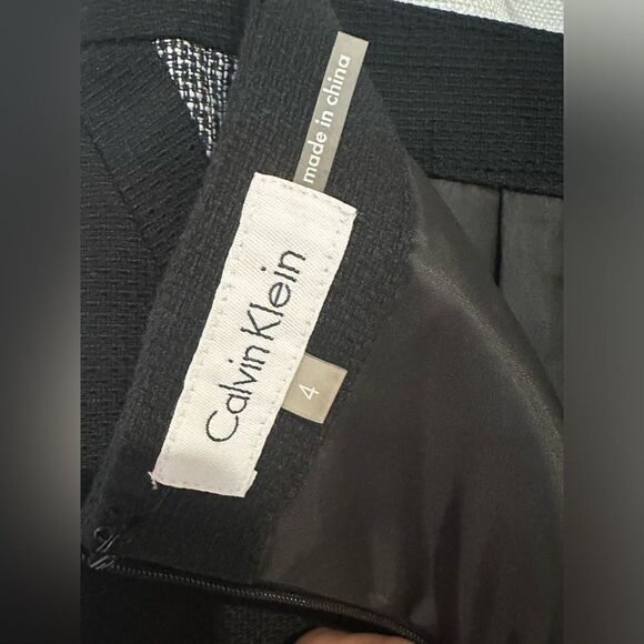 Calvin Klein - Black and White Pencil Skirt - Picture 2 of 5